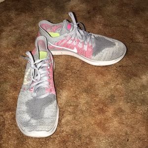 Nike free rn flyknit